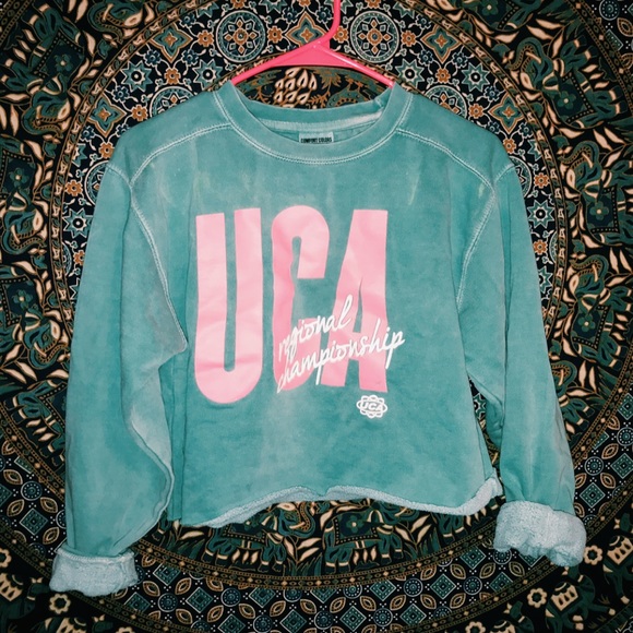 Vintage Uca Comfort Colors Cropped 